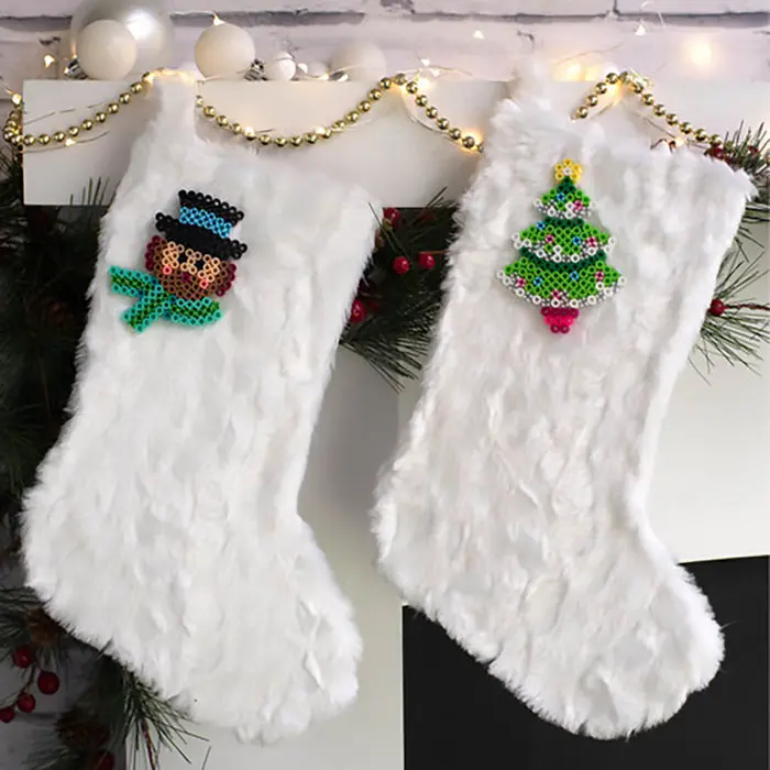 1779681645398670-1.webp Perler Christmas Activity Kit - Image 1